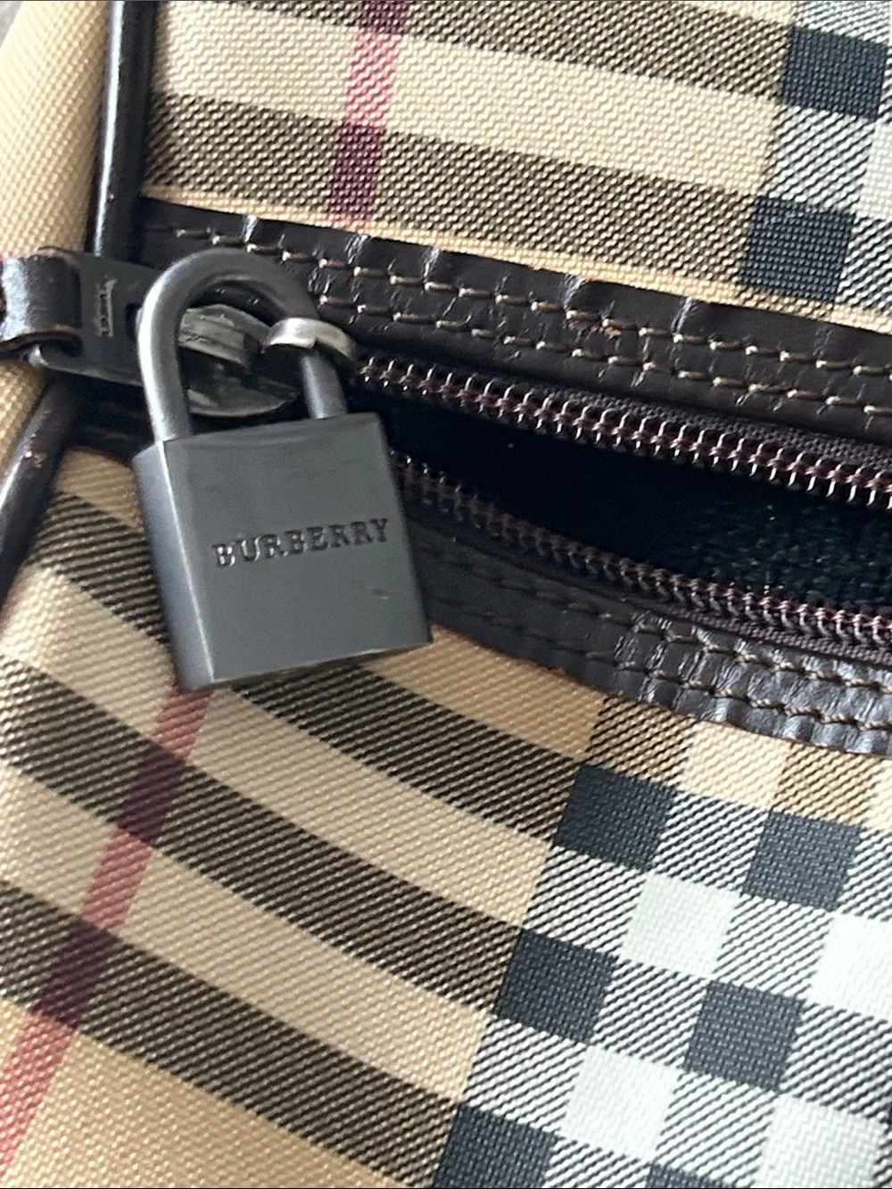 Burberry classic checked